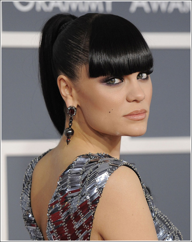 We are huge #heartbeats of the beautiful, talented and inspirational @jessiejofficial. Also Jessie follows☮