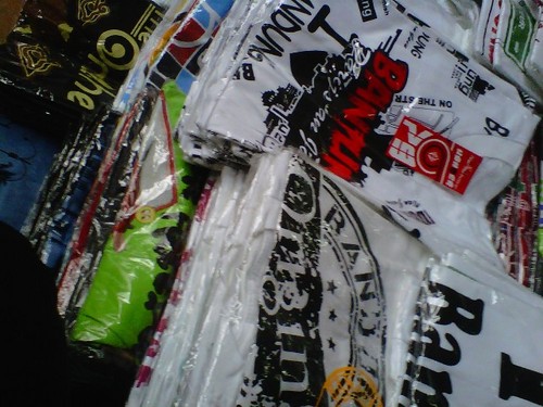 Bandung_Kaos's profile picture. Stokist Kaos Original Design by Pensil Kertas | Kaos with Various Design About Bandung. |pin3168b28c||sms085793070791