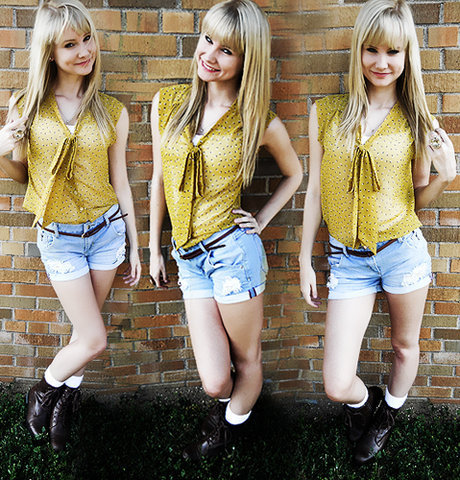 taylor swift look alike. ~