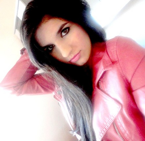 I am what I want you to want, what I want you to feel.