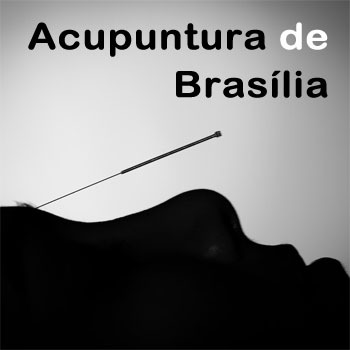 Médico especializado em Acupuntura e Ginecologia.