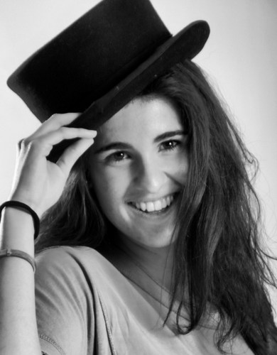 Juliaramoderosa's profile picture. Enfermera y de vocación, adicta a viajar y conocer...
En la vida el dolor es inevitable, el sufrimiento opcional.