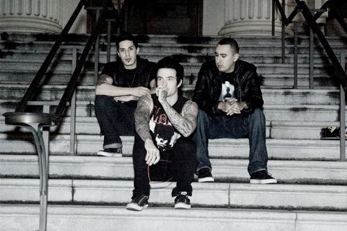 Them Rude Boys is a Rock Reggae/Ska Band from San Jose, CA (Kevin-Vocals/Guitar) (Frank-Bass/Vocals) (Justin-Battery)
     IG: themrudeboys