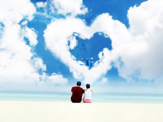 Deus, para a felicidade do homem, inventou a fé e o amor. O Diabo, invejoso, fez o homem confundir fé com religião e amor com casamento.