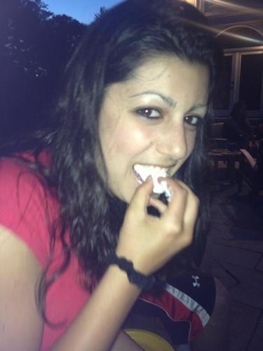 kylaeats's profile picture. i just love to eat anything and everything nom nom nom