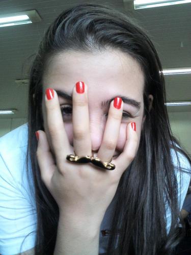 Giih , Euteamôo Poohã . Fooi um amor inesplicavel , desde aquela twitticam até hoje . eu te amo demais , minha voz maiiis seduzente (; .   desde:29/04/12