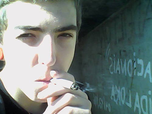 apnas 1 rapaiz latino america apoiado por maiz d 50 miu mano!111!!!!1!!!!11!1!