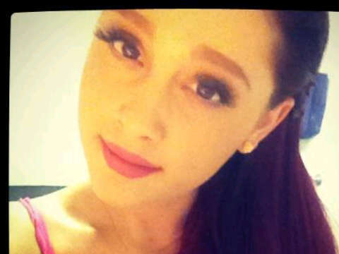 We Love You Ariana Grande! You will always be our inspiration in life @ArianaGrande xoxox