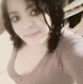 ....Sou uma pessoa engraçada, divertida,sincera, e super romântica, adoro musicas que sempre fala de amor e procuro sempre ter novas amizades :D