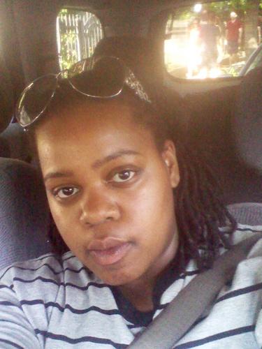 A True go getta most defintely_keep a job an stay fresh always_talented 23 year old  *team lezbo* I follow bac if its worth it