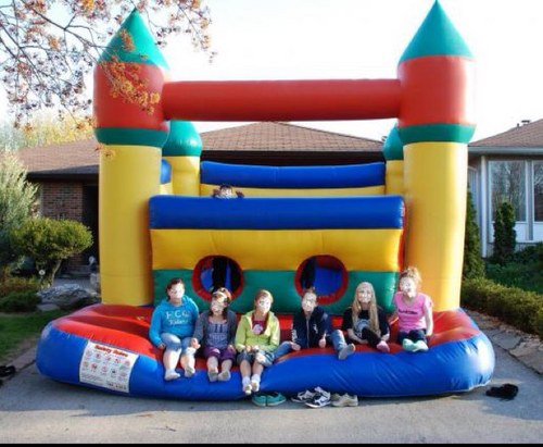 kidsncastle's profile picture. Inflated Jumping Castles! WE COME TO YOU!