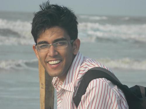 Senior Undergraduate .
CSE @IITKgp .
Visiting Researcher @UIUC .