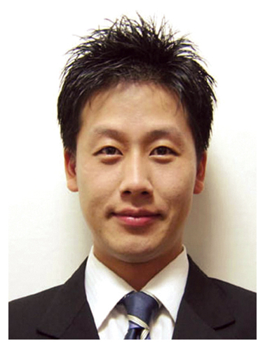 hyuck75's profile picture. 마케팅 음유시인, 패션브랜드 마케터