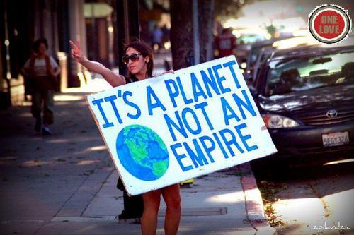 Cares way too much for what's important. Cares little about the rest.

She/Her