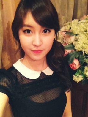 봇시작:2012.06.29~/(1989.07.22~) 안녕하세요. (토크팸신입)배우박민지봇입니다 ☞@KANNAmingoo