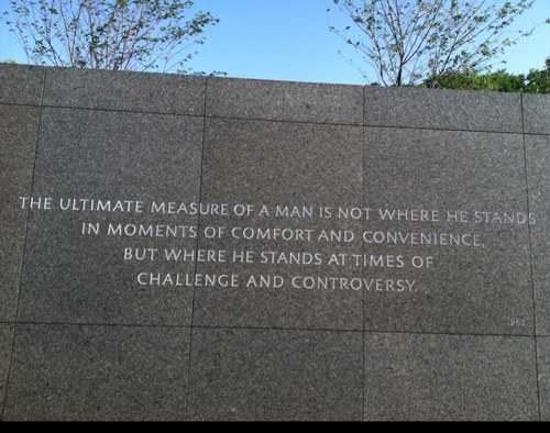 s_cartney's profile picture. 