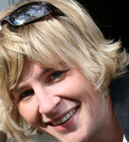 B2B Marketing Strategy @ RBC, Wife, Mother of 3 boys, loves small business, entrepreneurial ventures, gardening and running