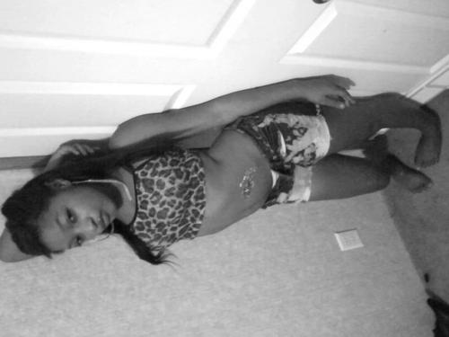 YelABoneMadness's profile picture. 