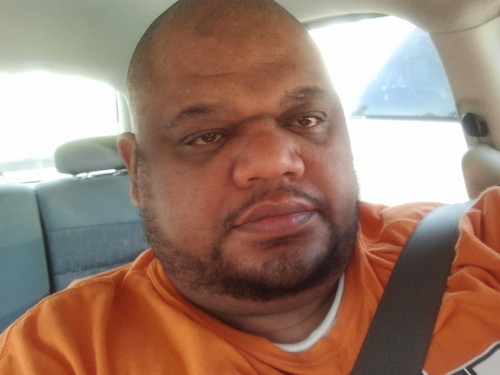 unnoticed_still's profile picture. 