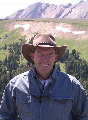 Father, Husband, Storybuilder, Entrepreneur, Cyclist, Crossroads Owner, Podcaster