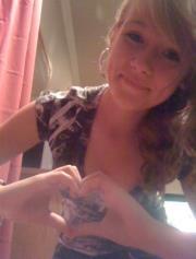 WELCOME. 
i love to swim.(:
I usually follow back?
Follow me on tumblr? brooklynwood123@tumblr.com
k thanks.(;