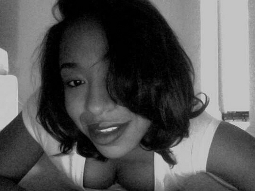 FOLLOW ME FOR RTWTS & FREE PROMO ..Hi, Im Meka a.k.a ShopAholick & I Promote For ALL HOT ARTIST ...(Period).
