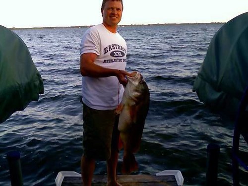 garyaeikens15's profile picture. 