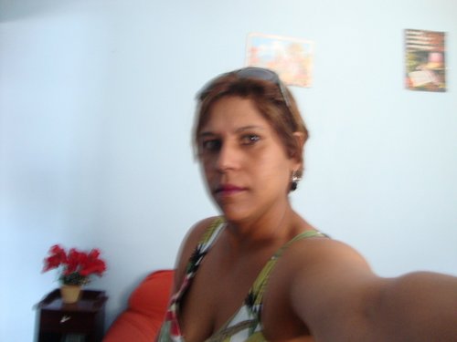 Há uma inocência na admiração: é a daquele a quem ainda não passou pela cabeça que também ele poderia um dia ser admirado