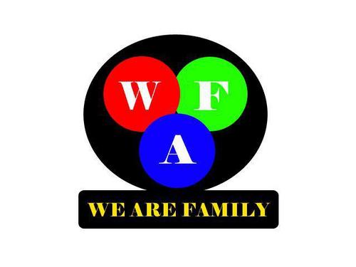 jangan ngaku keluarga kalo belum follow @wearefamilywaf WE ARE FAMILY , TOMORROW , FOREVER , AND TILL THE END :D