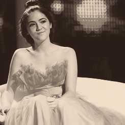 _KatnissOnFire's profile picture. I'm not pretty. I'm not beautiful. I am as radiant as the sun. The girl on fire & the boy with the bread. Katniss/Jennifer/Peeta/Josh ♥ District 12