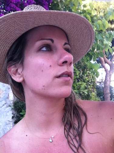 KellyAnastas's profile picture. 