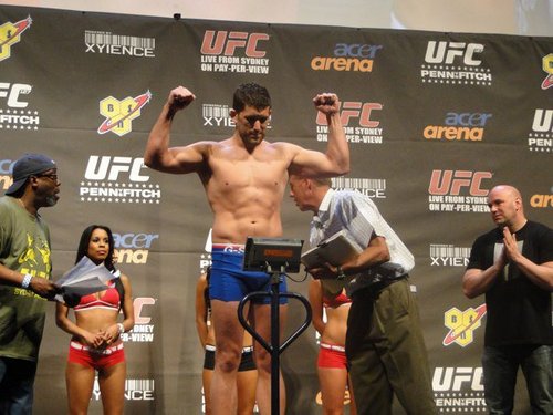 tomblackledge's profile picture. Professional mma fighter/coach UFC veteran member of the wolfslair academy, head coach at blackledge mma