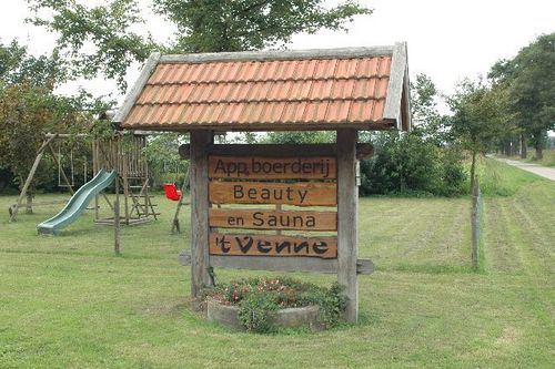 Cenzaa schoonheidsspecialiste, sauna en vakantieappartementen.