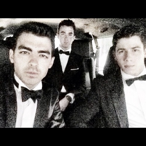 some people are fabulous and the jonas brothers are a prime example