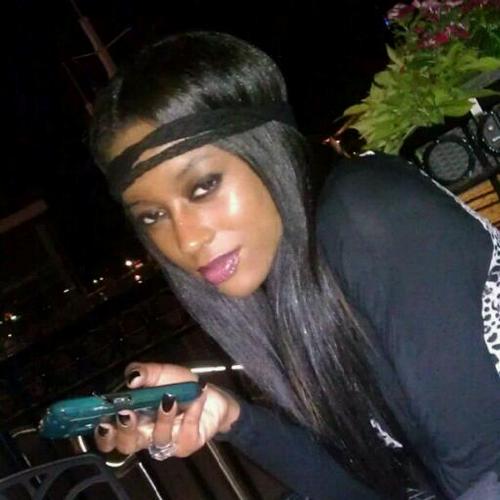 BriMon_Yae's profile picture. For those who know me, know enough.