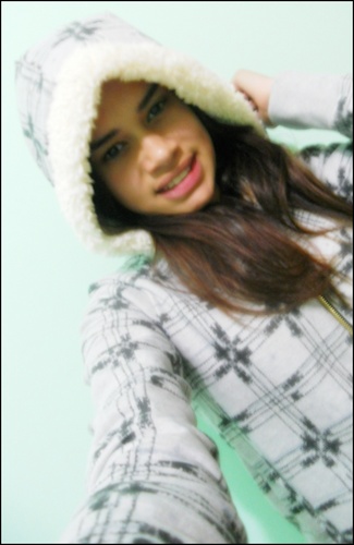 15 Aninhos, Tourina, Teimosa,  Ciumente, Sincera, Orgulhosa, quer saber mais ? é só segui *-*