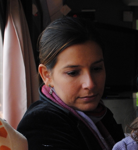 Mãe também é gente.
Professora, tentando continuar pesquisadora, desorientando futuros economistas em temas sobre trabalho, desigualdade e maternidade.
Ela/Dela