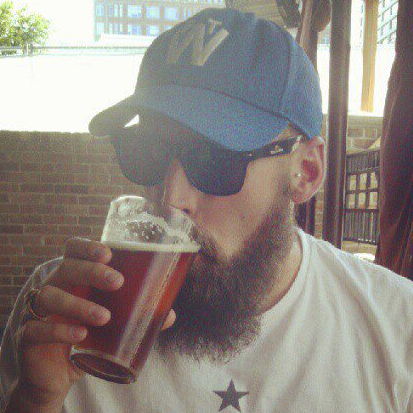 Houston Astros ⚾, metal, Star Wars.
Burgeoning backpacker. 
Free high 5s and dad jokes.
