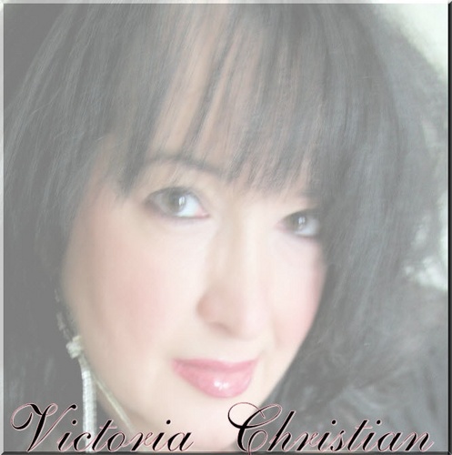 Luxury Body & Home Products Designer. Photographer. Animal Rescue.