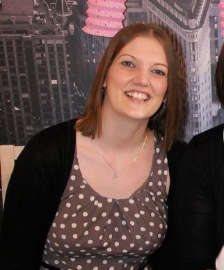 AbiHolmwood's profile picture. Wife to Ollie, Mummy to Alice, tea lover ☕, bookworm, cupcake eater and musical theatre fan.