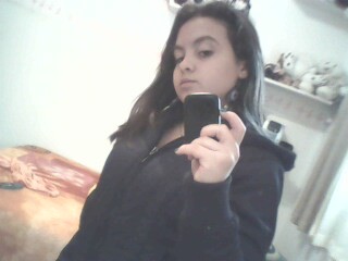 amoo musica eletronica,rock,pop,adoro a saga crepusculo e ler romances