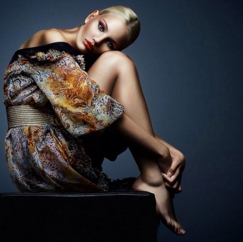 el3nood66's profile picture. انا بحضورگ شي لايمكن يفوت ! وانا بغيآبگ شخص ، ماينفع بشيء