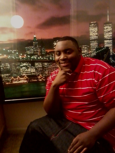#Stay Focused dats my movement cuz every apple dat grows do fall from the tree but its up 2 you whether you pick it up or not