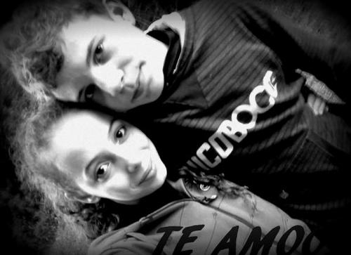 namorado da @francieleG_
AMO ESSA MENINA....