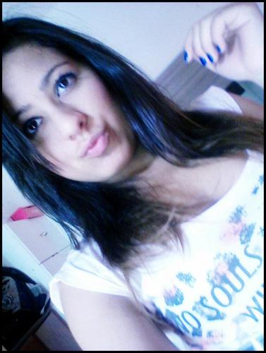 Quanto mais a vida passa, mais percebo que nem mesmo eu me conheço o suficiente. *o*