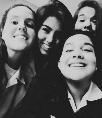 CamilaLeonPrott's profile picture. 