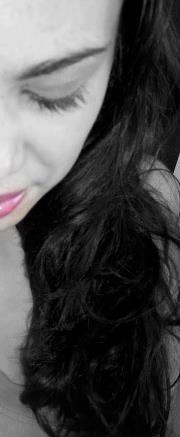 Simplesmente a garota feliz :)