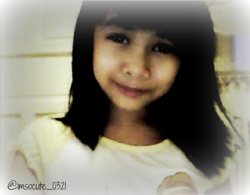 I'm just an ordinary girl that is persistent, pious, lovable, caring, knowledgeable, talented, poor in spirit, has lots of hobbies,  and  cute..  :)))))