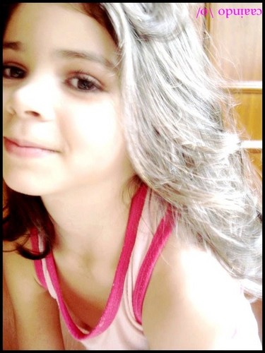 Dona do FC @myloveselenago :D “Você tem o direito de falar o que pensa, mas não tem o direito de julgar quem não conhece.” 3Beijos!!!
