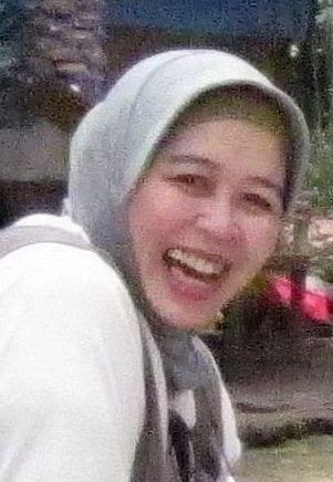 Binipon's profile picture. Most smiles are started from another smile.